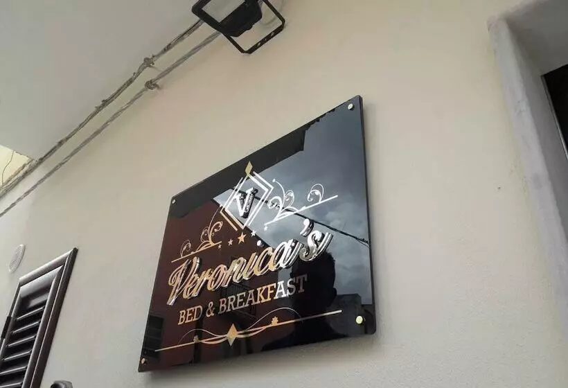 Veronica S B&b