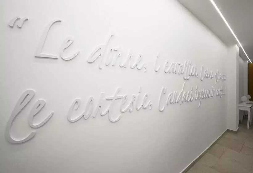 تختخواب و صبحانه Sikuli E Sikani