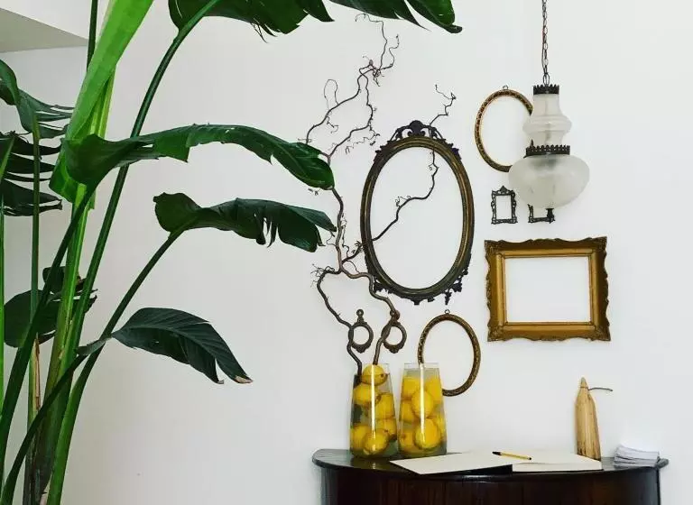 تختخواب و صبحانه Sikuli E Sikani