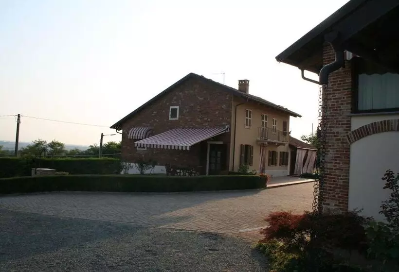 ベッドアンドブレックファースト Ca   D Carlot