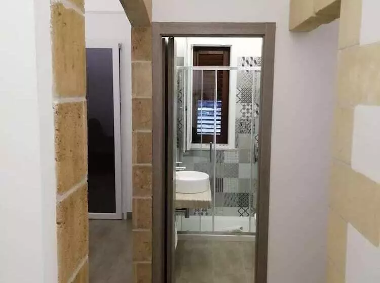 ベッドアンドブレックファースト Dove Sorge Il Sole