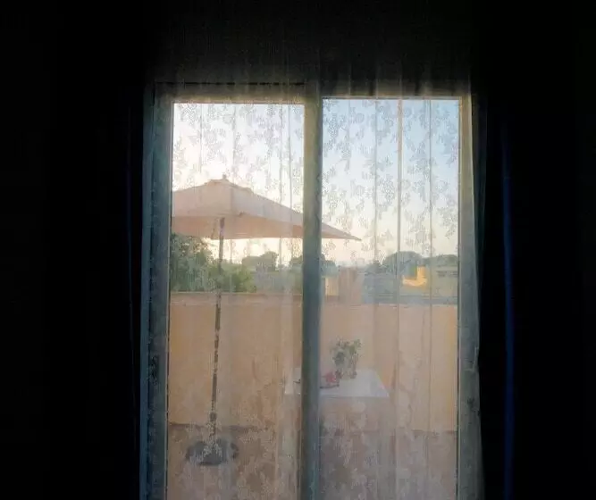 ベッドアンドブレックファースト Dove Sorge Il Sole