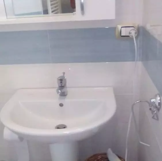 تختخواب و صبحانه La Casa Di Edoardo