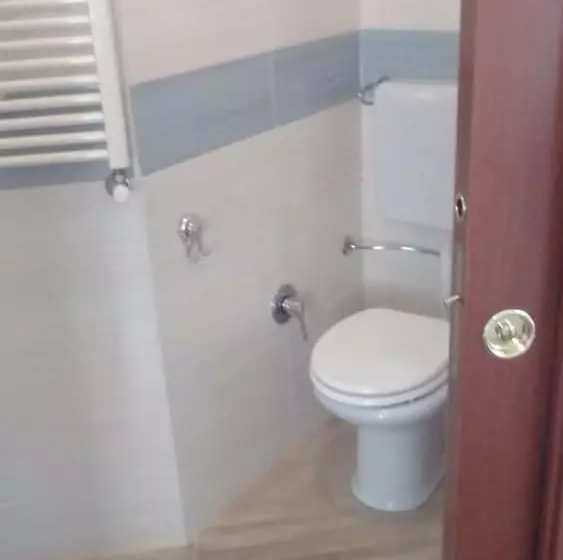 تختخواب و صبحانه La Casa Di Edoardo