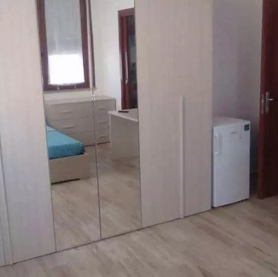 تختخواب و صبحانه La Casa Di Edoardo