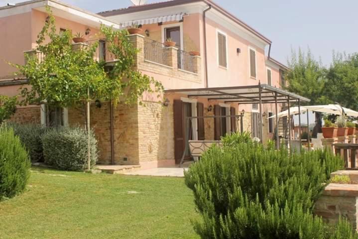 Aamiaismajoitus (B&B) Fiori Di Campo