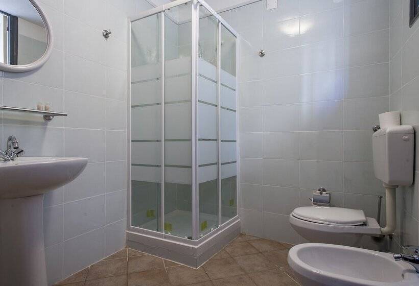 تختخواب و صبحانه Giachi Friendly Rooms