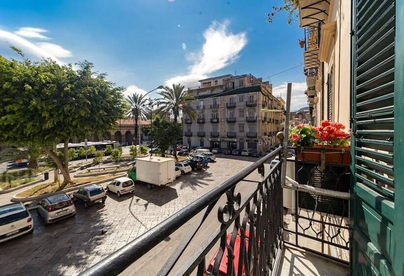 تختخواب و صبحانه Giachi Friendly Rooms