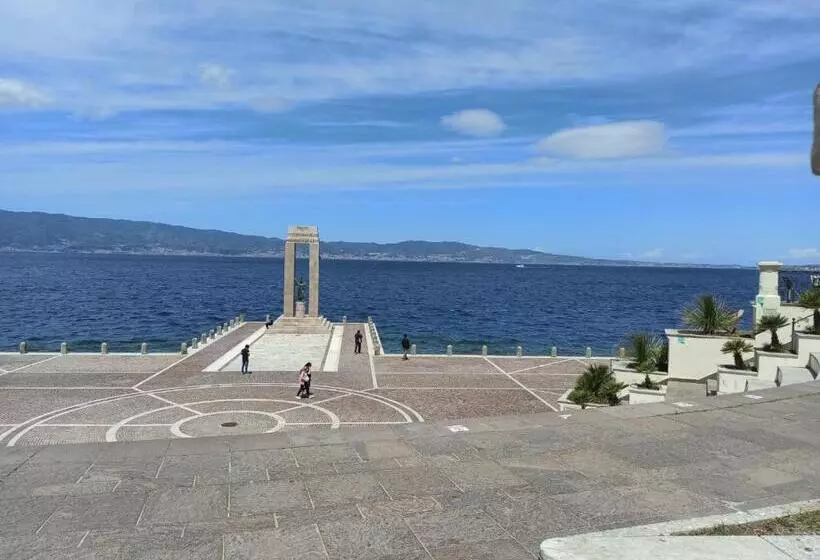 تختخواب و صبحانه Il Falco