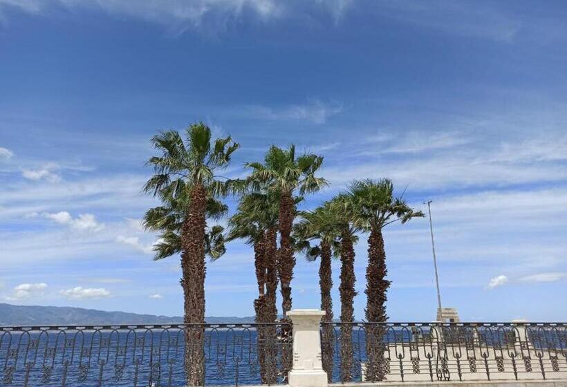 تختخواب و صبحانه Il Falco