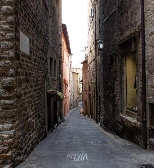 تختخواب و صبحانه Santa Cecilia Perugia  Rooms&suite