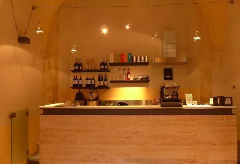 Hostelli Landolina Palace