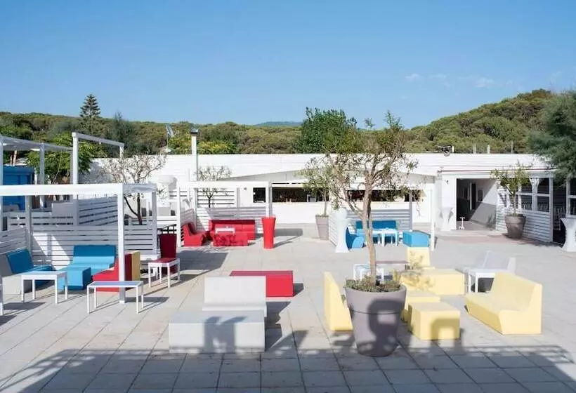 Hotelli Dream Village