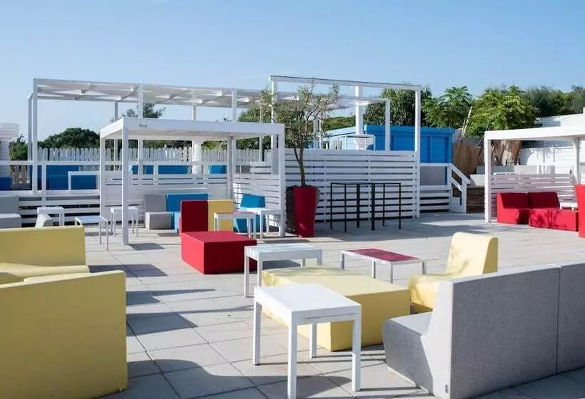 Hotelli Dream Village