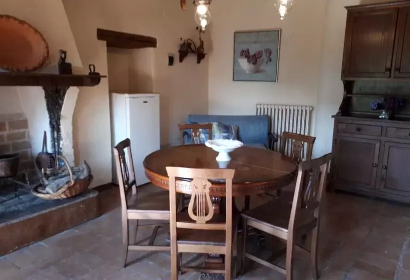 Maaseutuhotelli Agriturismo Il Boschetto