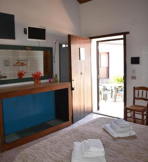 فندق ريفى Agriturismo Trigna