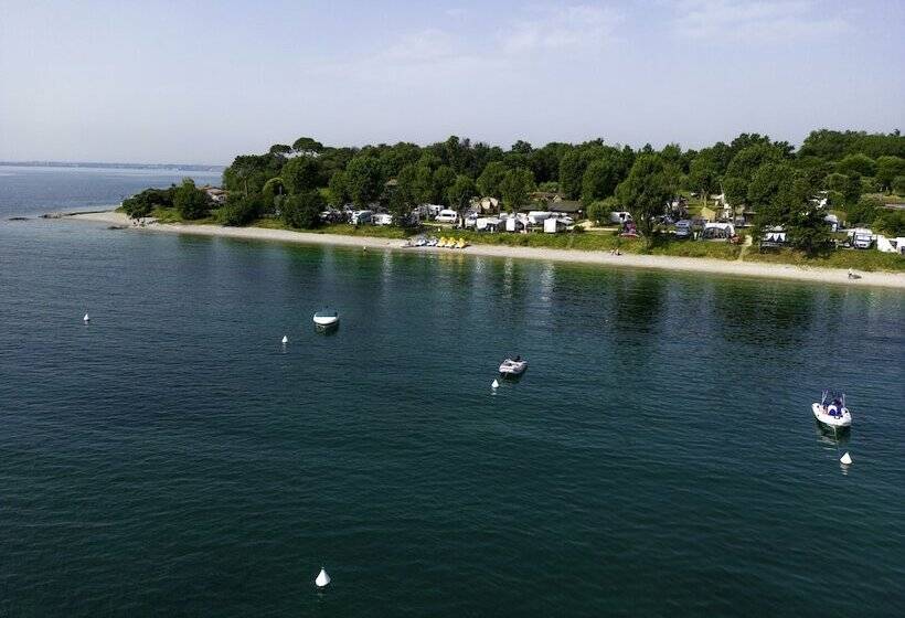 בית מלון כפרי Sivinos Camping Boutique