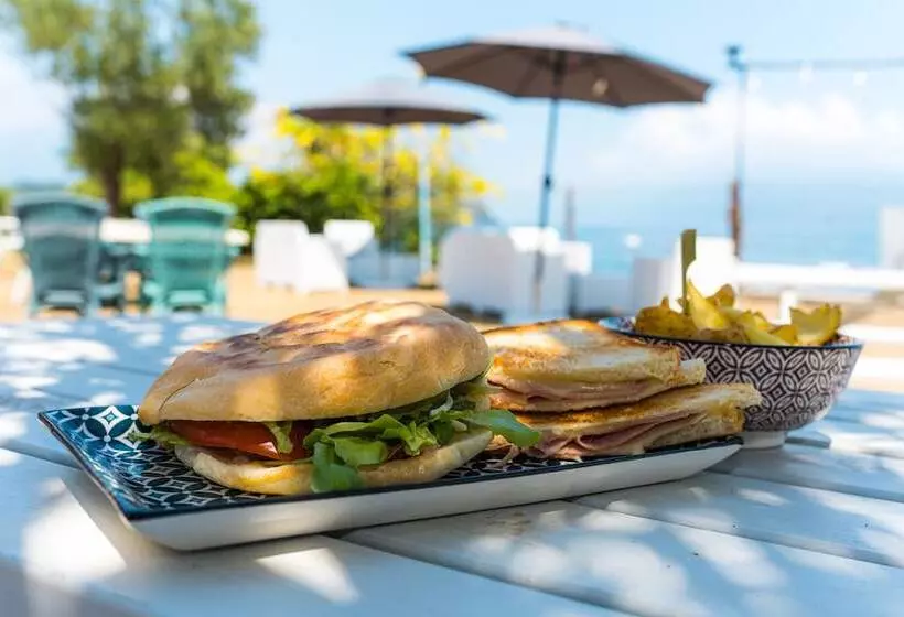 Hotelli Sivinos Camping Boutique