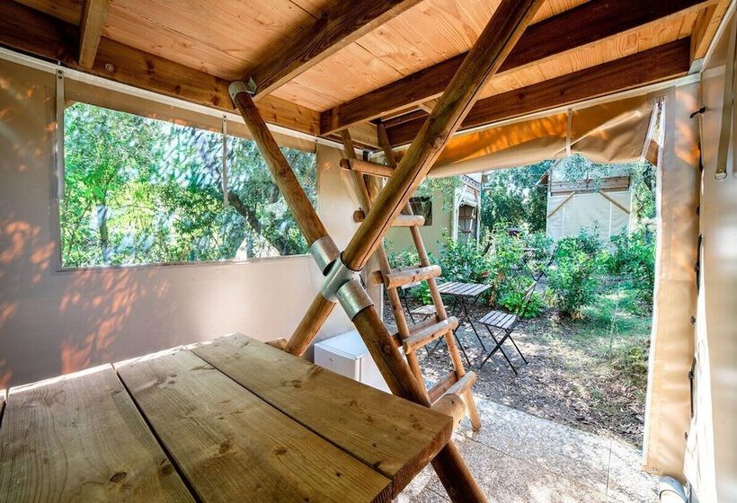 בית מלון כפרי Sivinos Camping Boutique