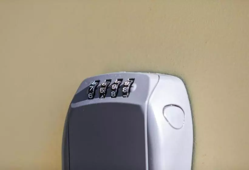 La Sterlizia Di Santa Croce