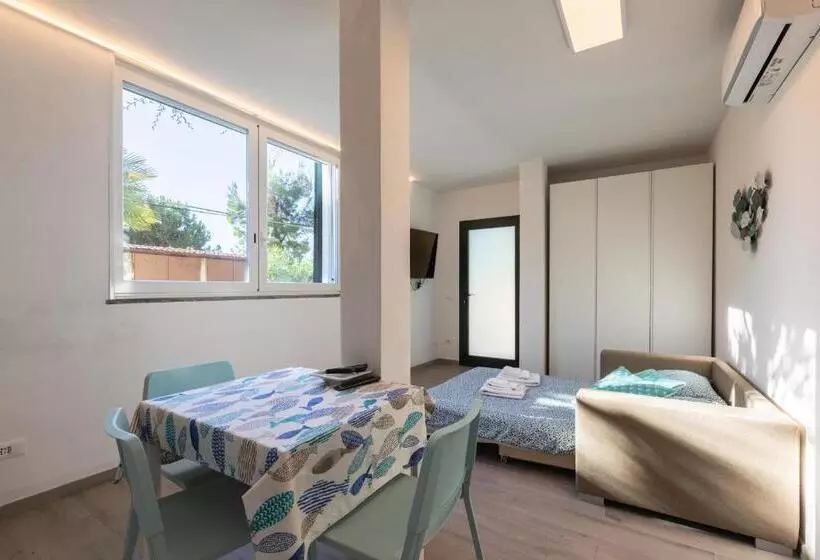 La Sterlizia Di Santa Croce