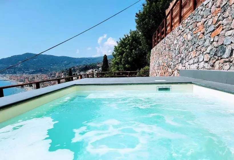 La Sterlizia Di Santa Croce