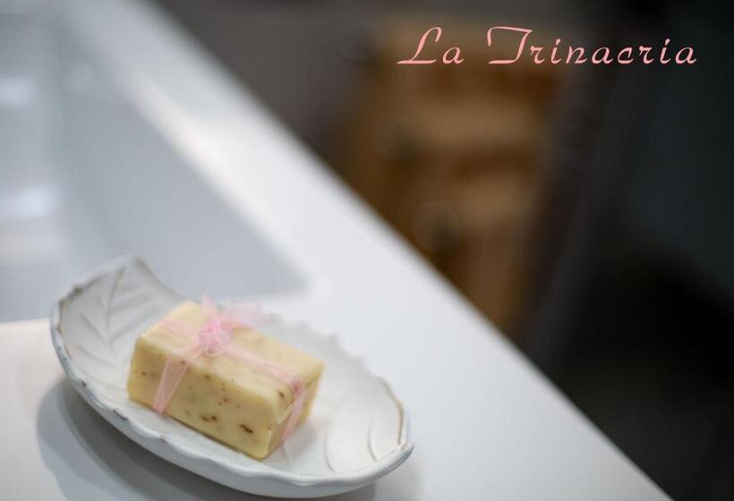 پانسیون La Trinacria