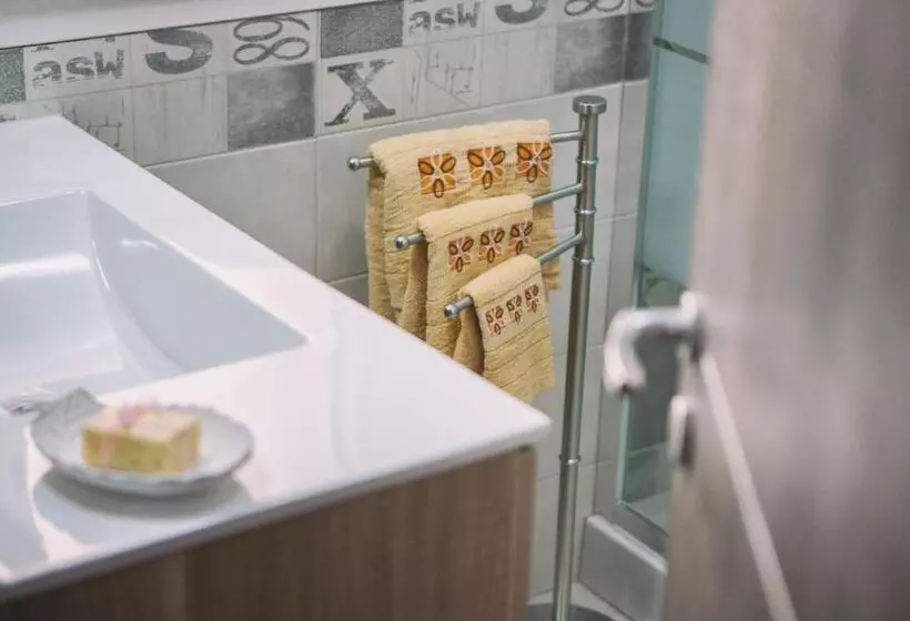 Majatalo La Trinacria