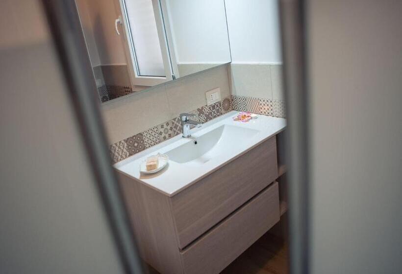 پانسیون La Trinacria