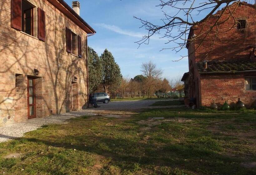 بنسيون Podere Alberello