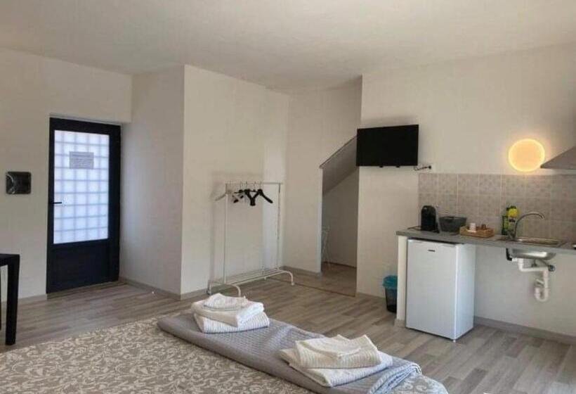 ペンション Velia S Home Casa Vacanze B&b