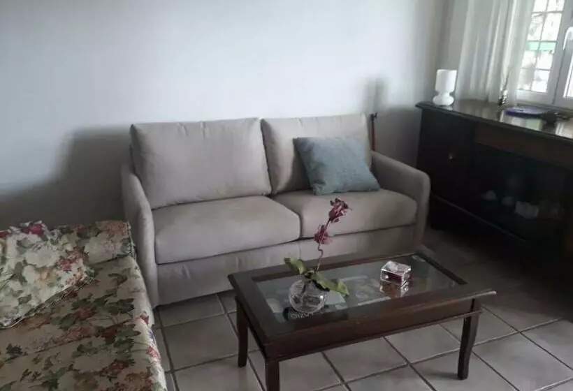 Aamiaismajoitus (B&B) Bed&breakfast Fiorella Sul Lago