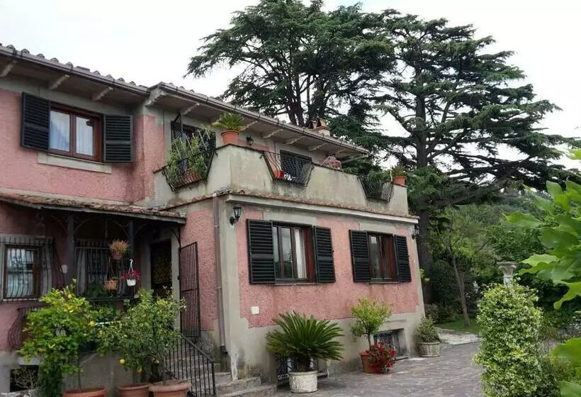 Aamiaismajoitus (B&B) Bed&breakfast Fiorella Sul Lago