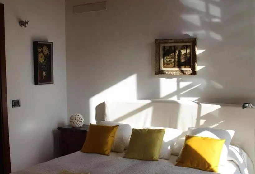 تختخواب و صبحانه Cascina Beccaris