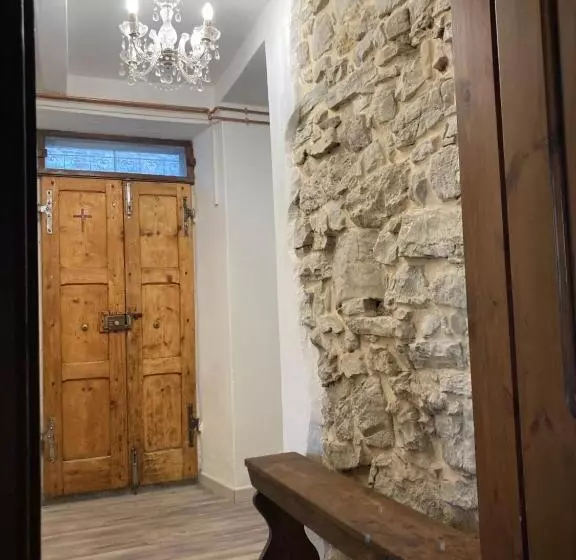 Aamiaismajoitus (B&B) La Pecora E L Agnello