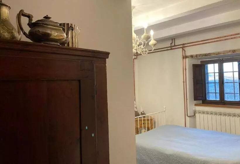 Aamiaismajoitus (B&B) La Pecora E L Agnello