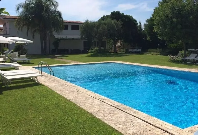 Aamiaismajoitus (B&B) Villa D Aquino