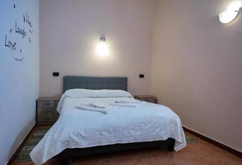 Maaseutuhotelli Agriturismo Il Borgo Sul Lago