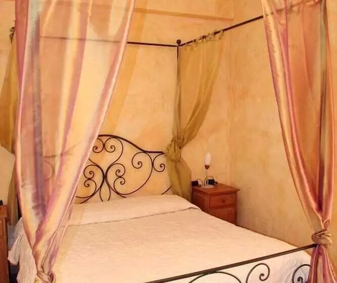 Maaseutuhotelli Agriturismo Il Borgo Sul Lago