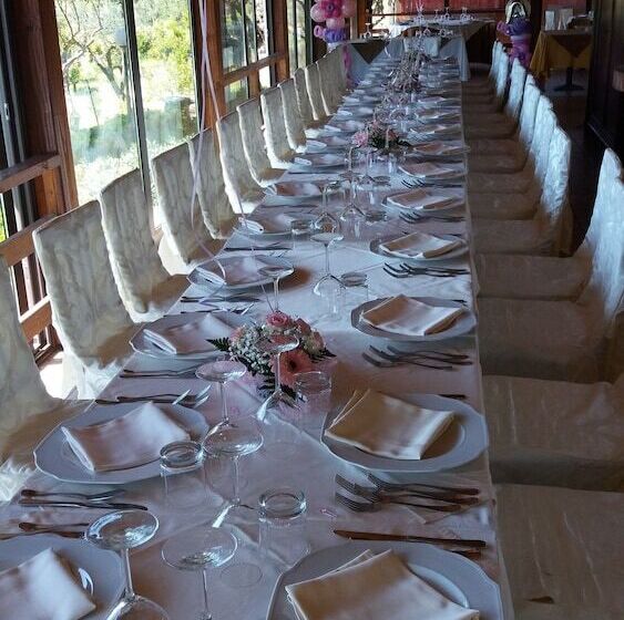 田舎風ホテル Agriturismo Il Borgo Sul Lago