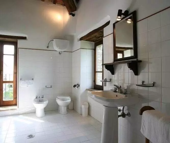 Maaseutuhotelli Bio Agriturismo La Cerqua