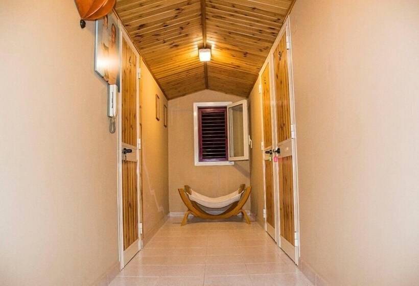 بنسيون Oasi Liv   Affittacamere