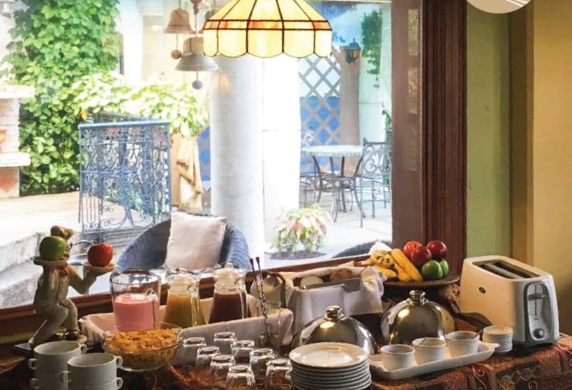 فندق Casa García