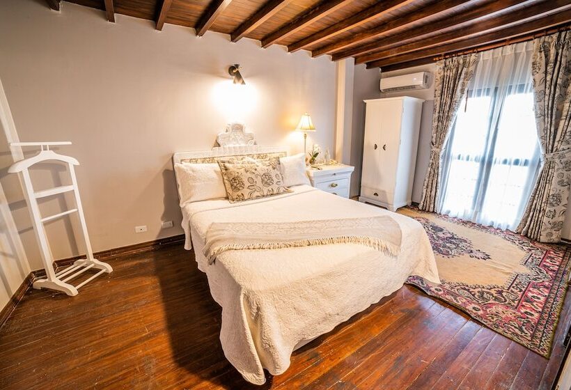 فندق Casa García