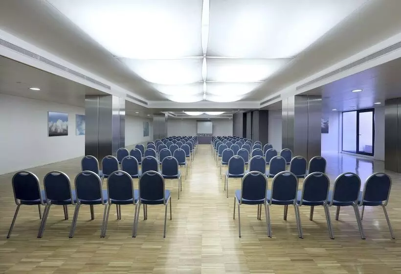 호텔 Exe Tres Cantos