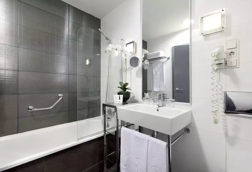 호텔 Exe Tres Cantos