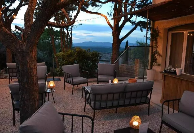 فندق Hôtel La Garrigue & Bar Piscine