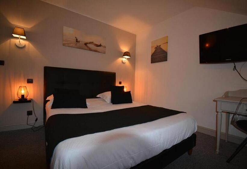 هتل Le Saint Yves