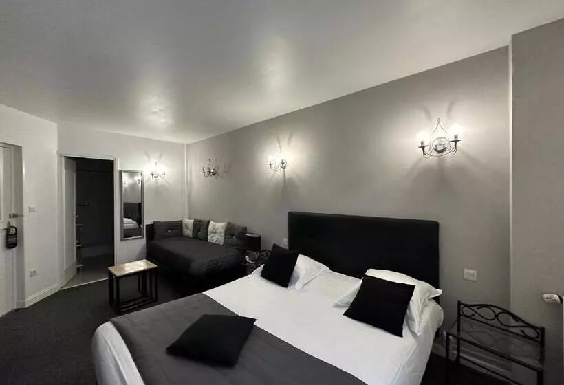 ホテル Le Saint Yves