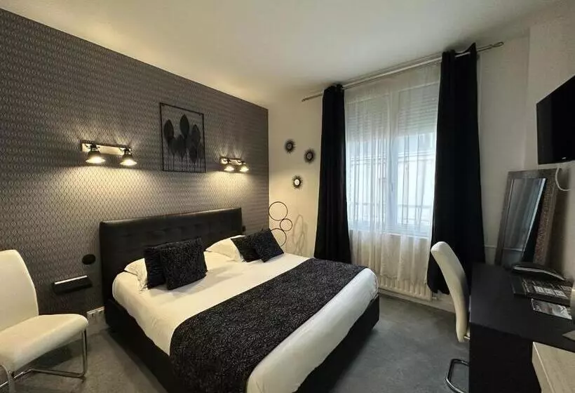 ホテル Le Saint Yves